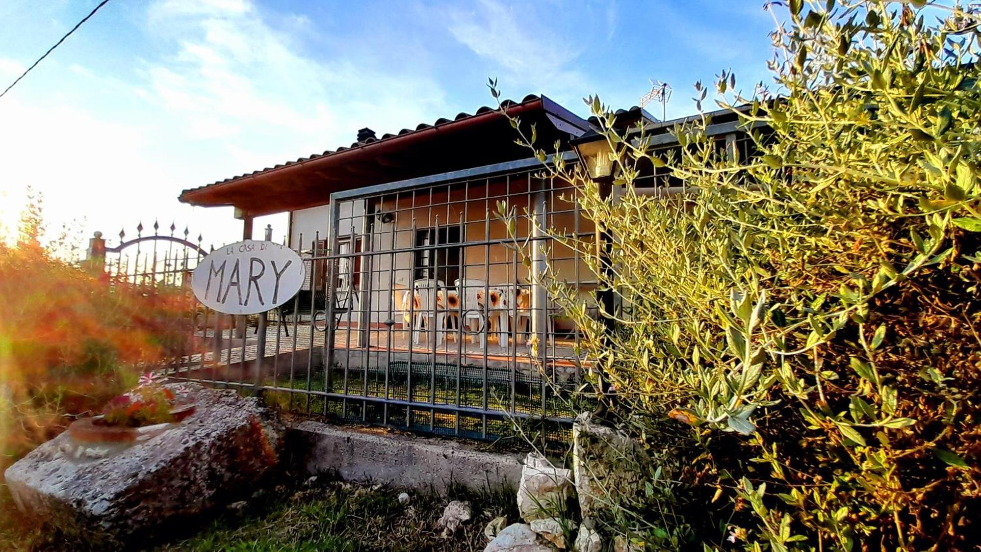 Villa La Casa Di Mary Amelia Exterior foto